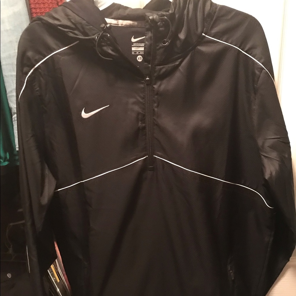 1/4 zip Nike rain jacket